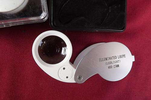 Magnifier with Ledlights - 40x25mm