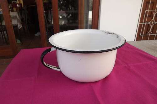 Antique Enamel Chamber Pot - still in good condition - height - 13cm, diameter 24cm