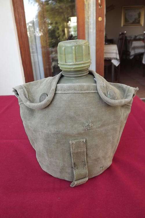 Military Water Bottle in Bag - Metal Cover - Plastic Cap cracked