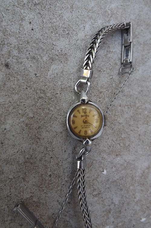 Antique Small Face Delfin Ladies wind-up watch with thin strap