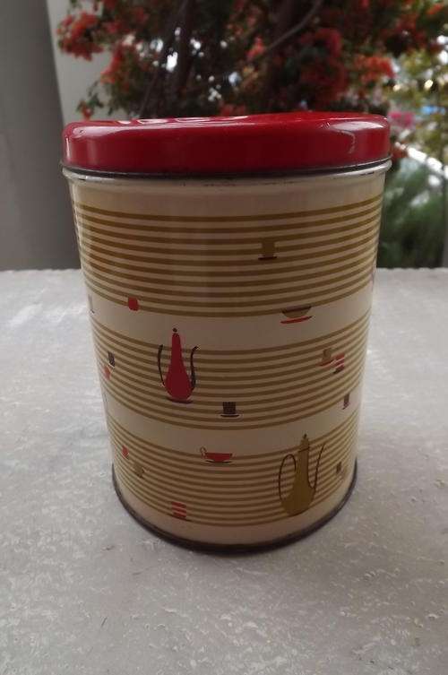 Antique Coffee Tin-height 14.5cm,11cm diam-'The CTC Co. Amsterdam Str, Cape Town' printed at bottom
