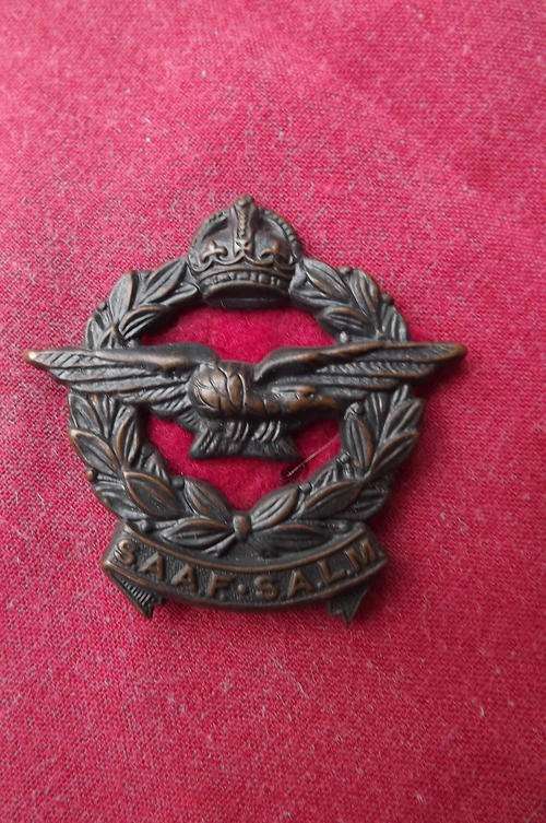 WW2 South African Mess Dress Cap Badge - dark colour - 4.5x4.6cm