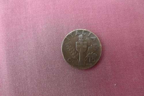 Italy 10 Centesimi 1939 in Fine Condition