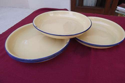 Set of 6 Cream & Navy Enamel Soup or Food Plates - be different! 25cm diameter - good used condition