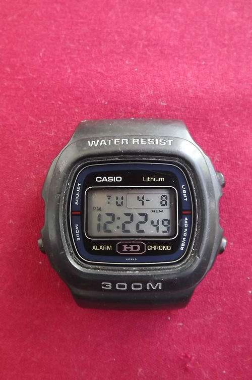 Casio 300m water resistant sales