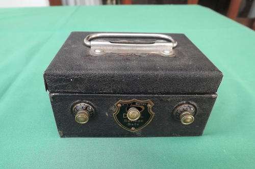 Small Dial Safe with Settings from All Metal in good condition - 7.5x10.5cm