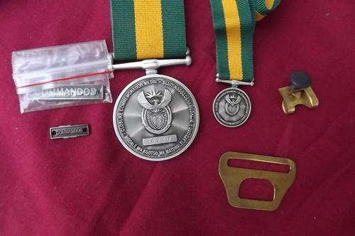 Closure Commemoration Medal complete with Small Medal and Extras - No 6247 - as new