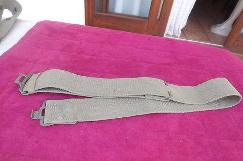 SA Army Webbing Belt in good condition - 92cm but can be extended to 116cm