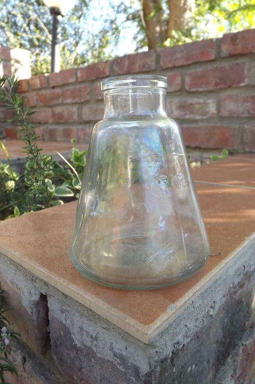 Vintage glue bottle 368 printed underneath.Good condition.12cm High