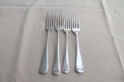 Lot of 4 EPNS Vintage Forks. See scans. Good Condition