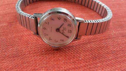 Perfect Antichoc wind-up ladies watch - overwound