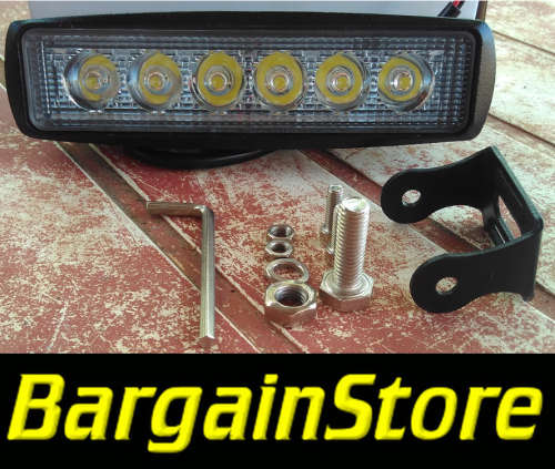 18 Watt LED Floodlight and Bracket