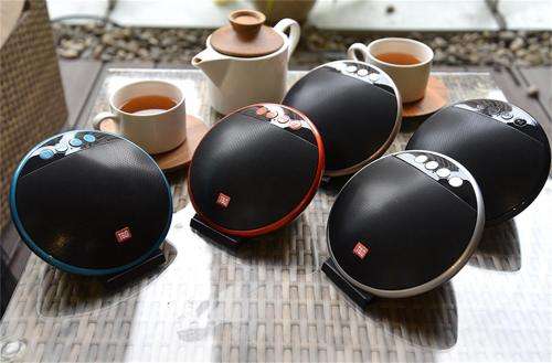 Bluetooth Speaker with Cellphone Stand