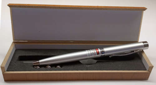 Laser Pen - 3 ON AUCTION