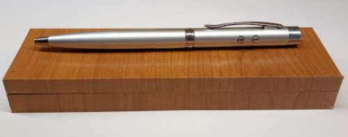 Laser Pen - 3 ON AUCTION
