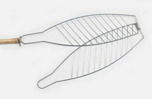 Fish Braai Grill - 3 ON AUCTION