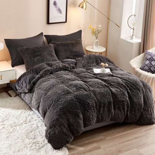 Luxurious Furry Shag 5 Piece Queen Duvet Cover Set