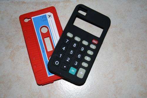 2 X iPhone 4 Retro Covers