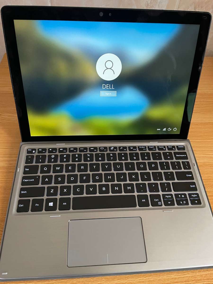 Dell Latitude 7210 2 in 1 - i5 10310U - 8 GB RAM - 256 GB NVMe SSD