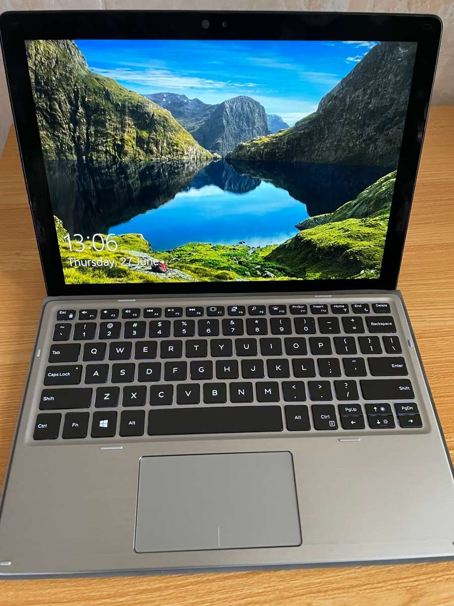 Dell Latitude 7210 2 in 1 - i5 10310U - 8 GB RAM - 256 GB NVMe SSD