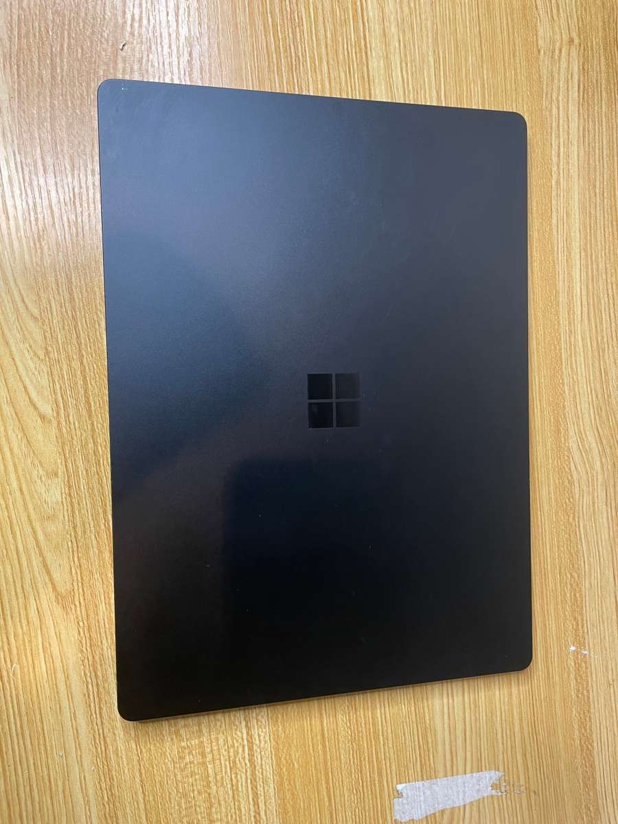 Microsoft Surface Laptop 3 - i5 1035G7 - 8 GB RAM - 256 GB SSD