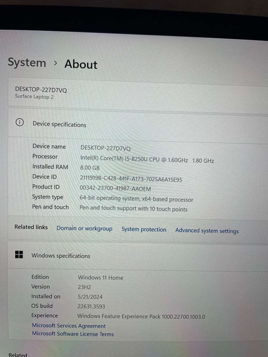 Microsoft Surface Laptop 2 i5-8250U/8GB/256GB Cobalt Blue