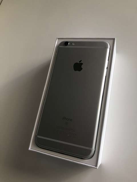 iPhone 6 Plus - 64GB (new battery)