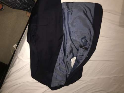 Hugo Boss Navy blue stripe suit excellent condition size 40R jacket 34 trousers Armani Prada Gucci