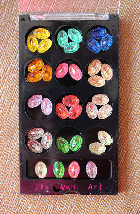 The Nail Art - 12 Diamonds Art Box 2