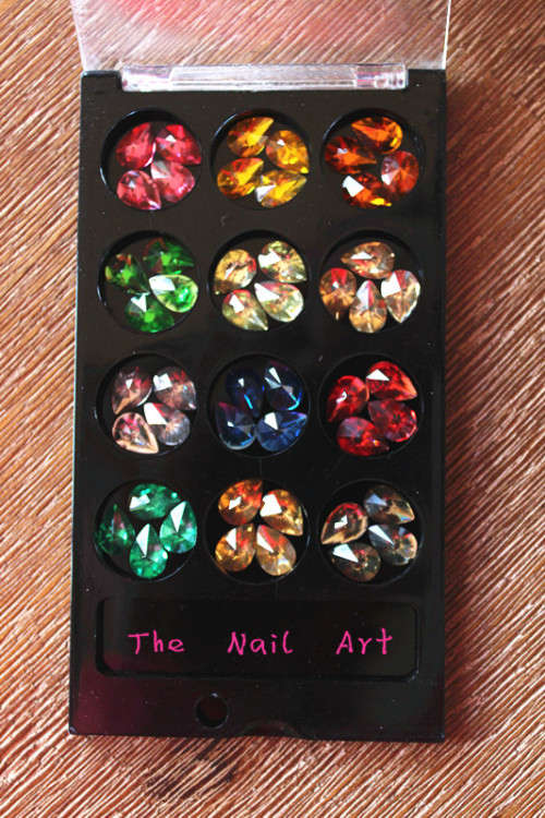 The Nail Art - 12 Diamonds Art Box 3