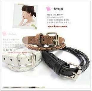 MULTIPLE LAYERS INTERTEXTURE BRACELET