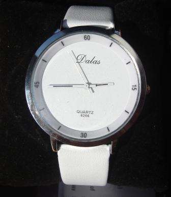 ***Dalas Snow White Leather Strip Ladies Fashion Watch - FREE SHIPPING***