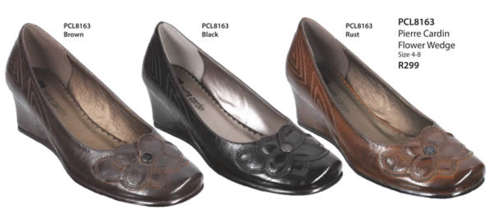 ***Pierre Cardin Flower Wedge**