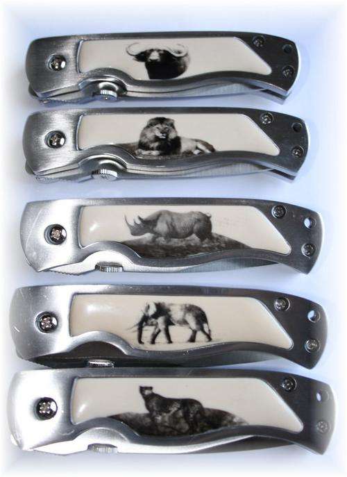 Collectable Big 5 Pocket knife in wooden box