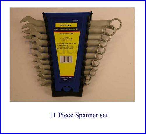 11 Piece Combination Spanner Set (Metric) Brand New + FREE SCREWDRIVER