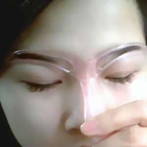 Easy to Use Eyebrow Template Stencil
