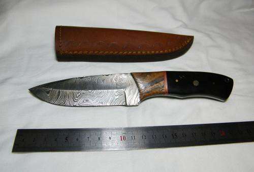 Handmade Damascus Steel Knife