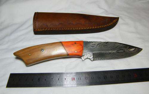Handmade Damascus Steel Knife
