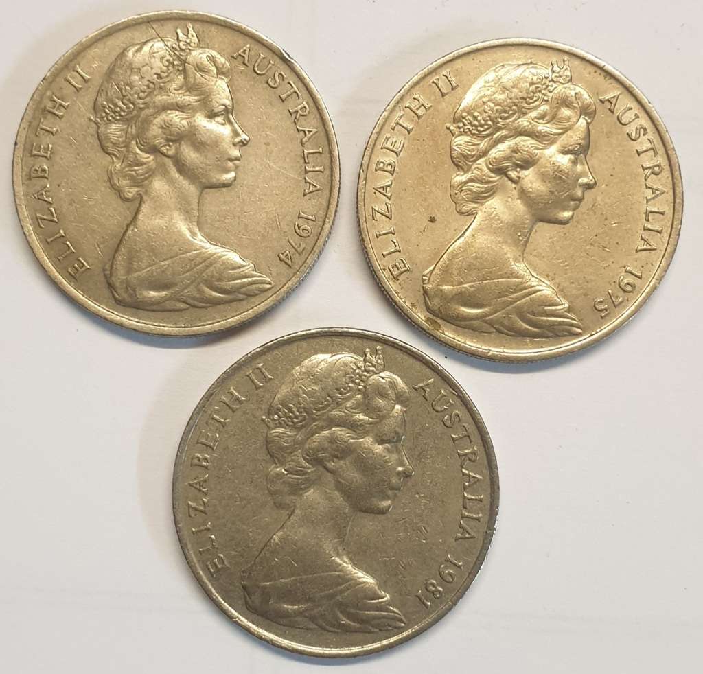 Australia 3 x Twenty Cents coins as per images !! Bid is for the 3 coins !Including #1974 #Crack