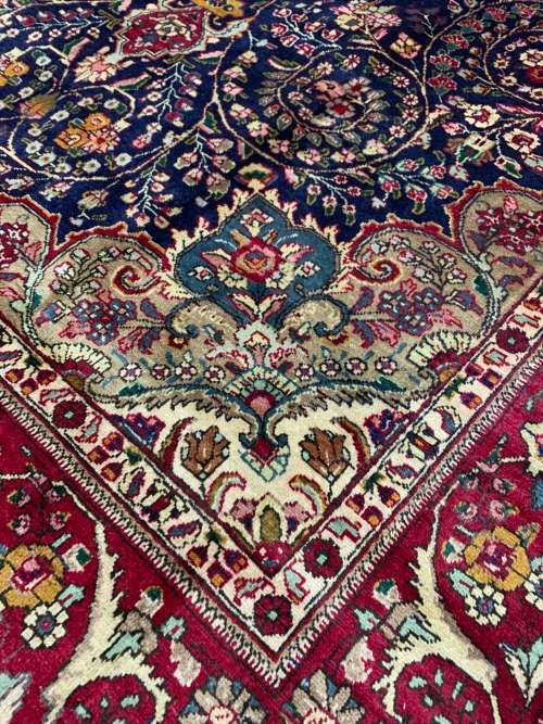 Beautiful Hand Knotted TabrizSize: 3.5 X 2.42 MeterNo: A13