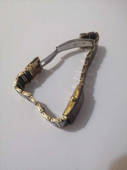 ### Swiss perfection Rado Ladies watch ceramic, eye appeal##