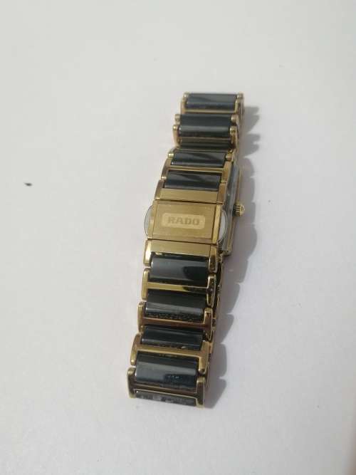 ### Swiss perfection Rado Ladies watch ceramic, eye appeal##