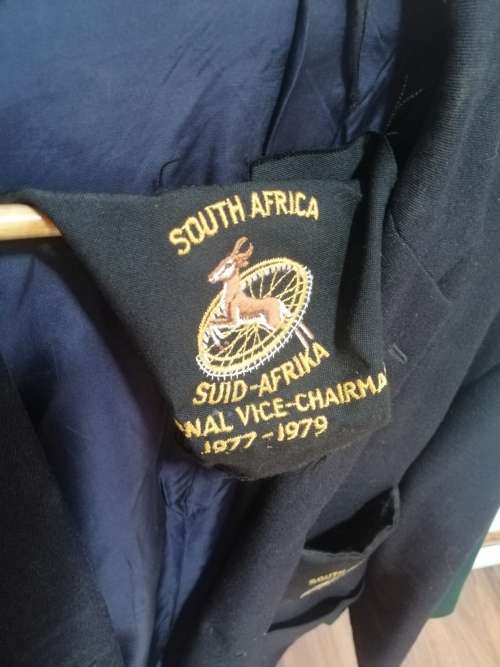 ### - R1 no reserve!! - 3 x sporting Blazers  and badges Springbok history memorabilia  ###