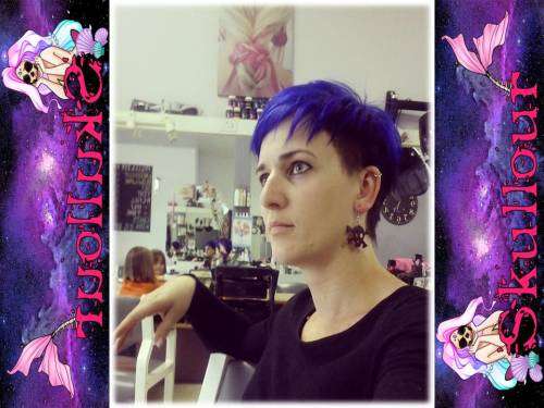 Dark purple Skullour Hair colour