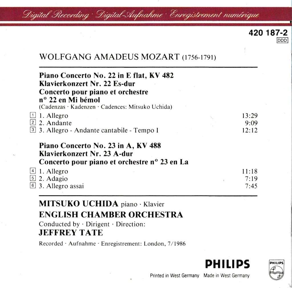 Mozart: Piano Concertos No 22 KV 482, No 23 KV 488 - Mitsuko Uchida: English Chamber Orchestra