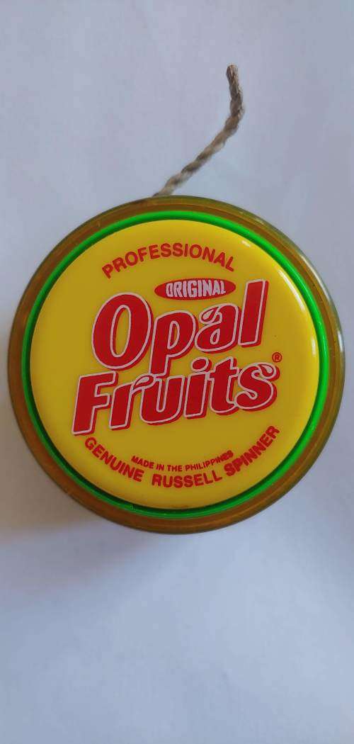 Genuine Russell Opal Fruits yoyo