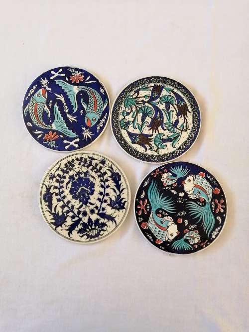 Round ceramic tile/trivet