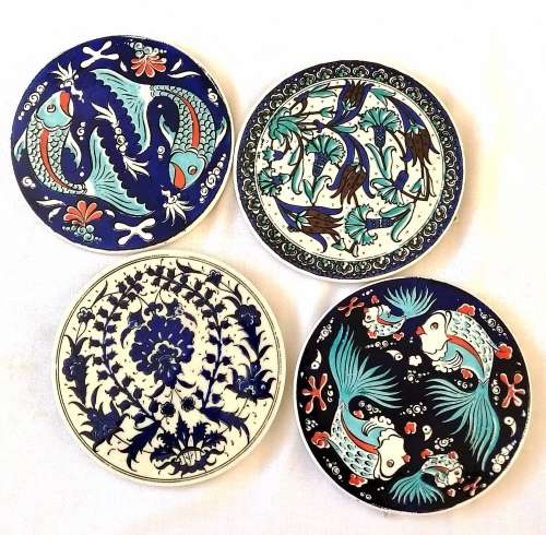 Round ceramic tile/trivet