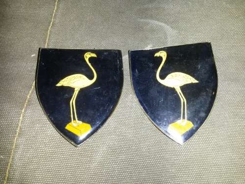 scarce facing pair SADF era Goldfields Commando (Welkom) tunic flash (s) - all pins