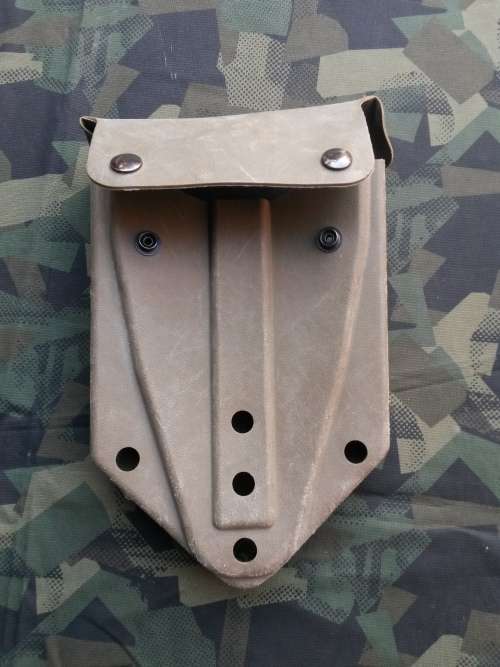 US Army issue (nylon?) ALICE clip type entrenching tool carrier (pouch) - good used condition